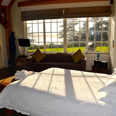 Ahu Ahu Beach Villas Oakura Zimmer foto